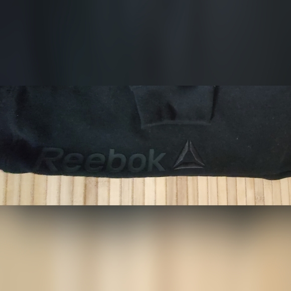 Reebok Black Jogger Pants with Pockets. Large - Picture 3 of 10